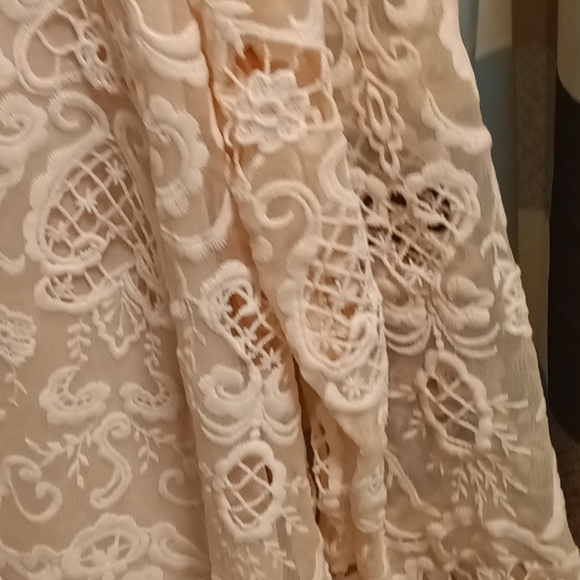 FINAL PRICE NWT JOHN FASHION pink crocheted flared sheer hem l/s blouse XL - Picture 5 of 9